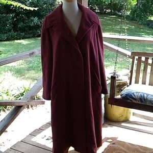 Vintage 1950s 1960s ILGWU Bromleigh burgendy full length estate coat